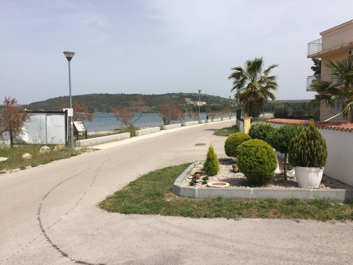 Lipovac Resort Ficus Билице Экстерьер фото